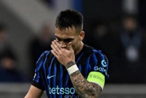 比目鱼肌受伤，国米队长劳塔罗缺阵约一月，多线作战面临调整